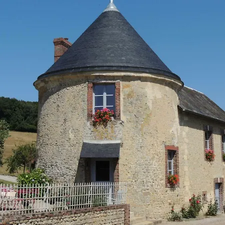 La Tourelle بيت للعطل *