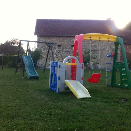 La Tourelle بيت للعطل Saint-Agnan-sur-Sarthe