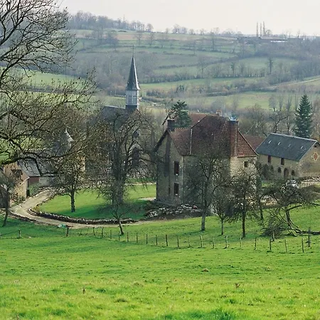 La Tourelle بيت للعطل Saint-Agnan-sur-Sarthe